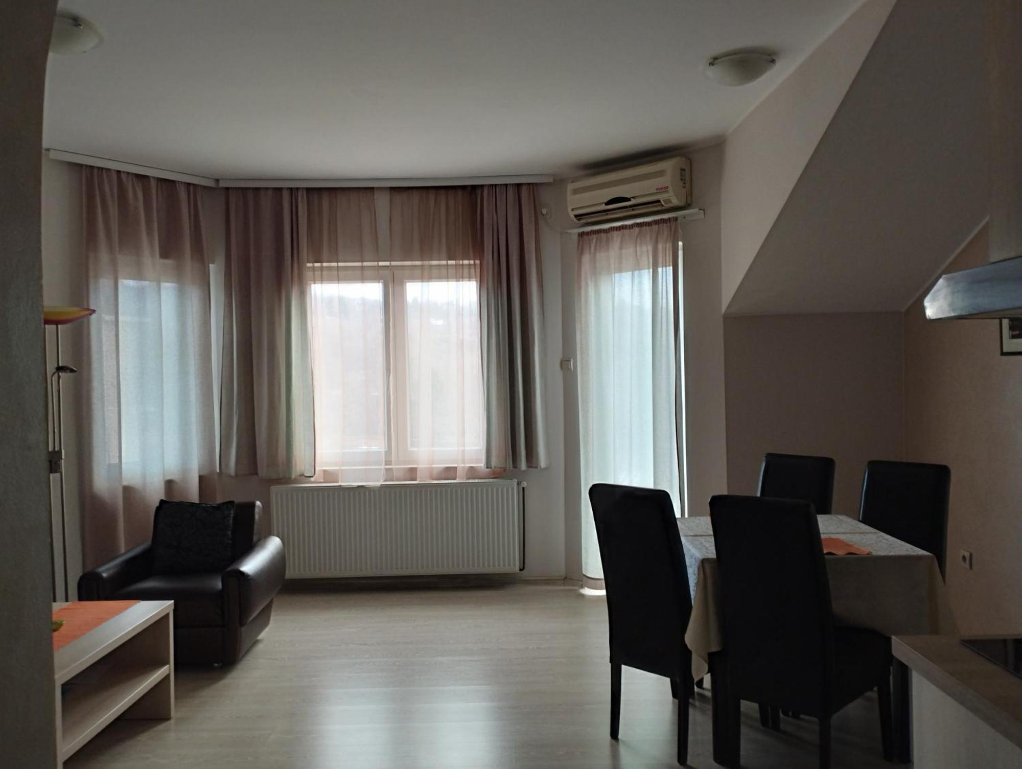 Apartments Vila Vrdnik Exterior photo